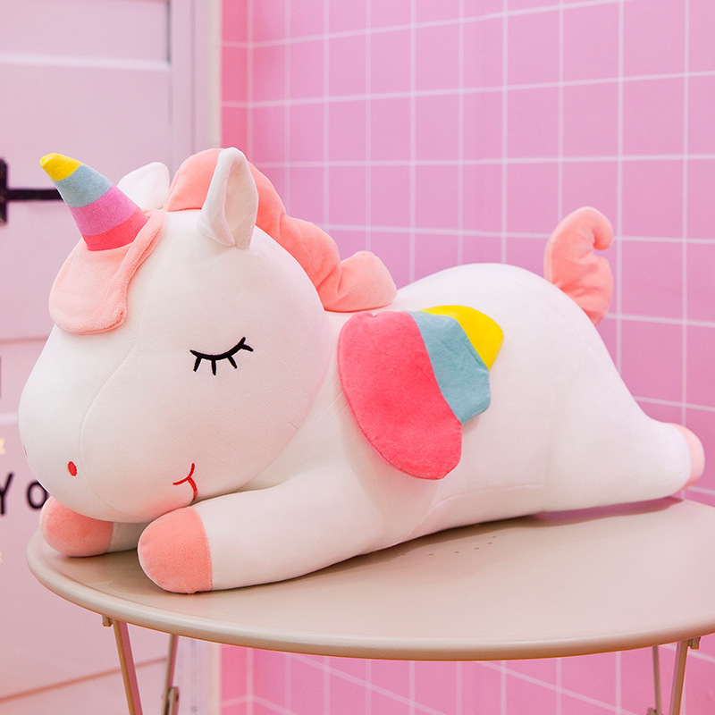 ユニコーンのぬいぐるみ枕